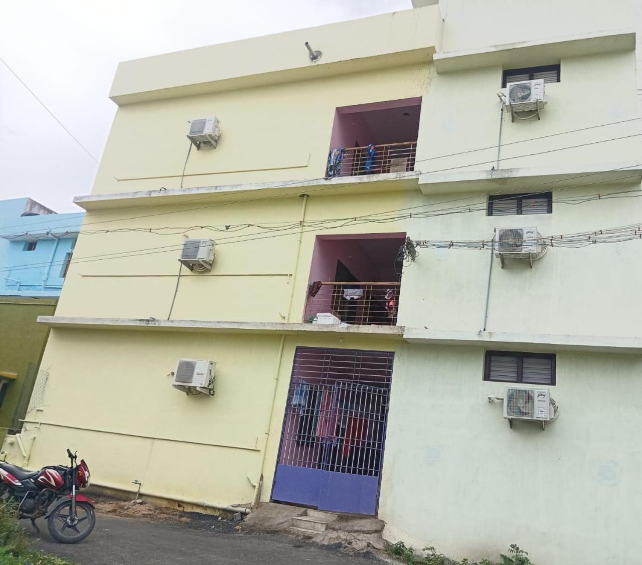 Amp Lodge Vellore Exterior foto